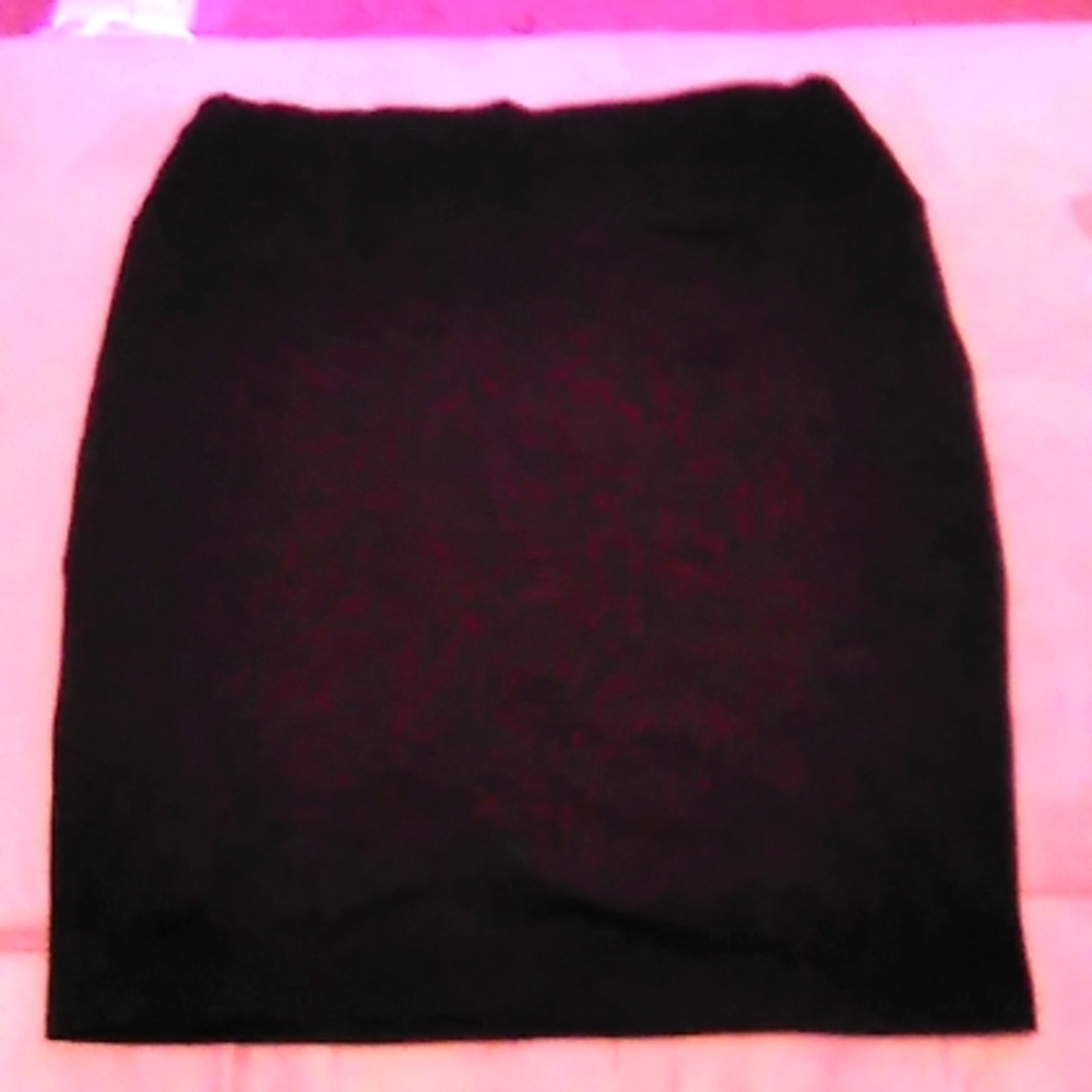 Black pencil skirt